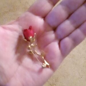 Gold Tone Rose Pendant